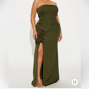 Fashion Nova Strapless Dress in Deep Green